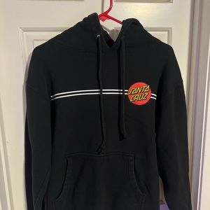 Black Santa Cruz men’s hoodie.